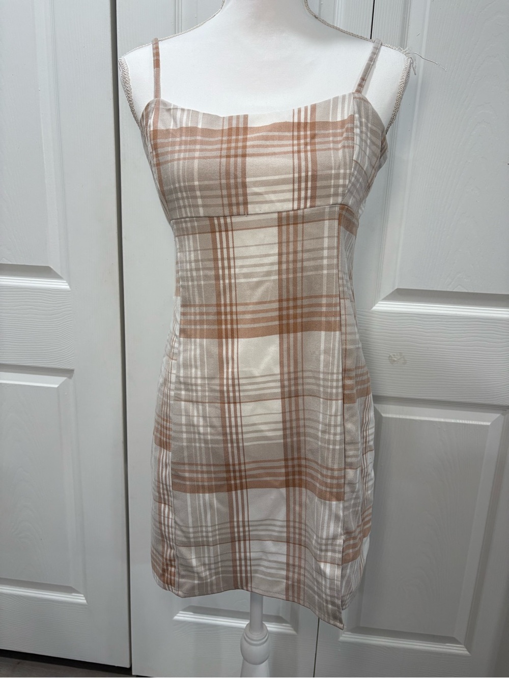 Aeropostale Beige & Tan Plaid Mini Dress